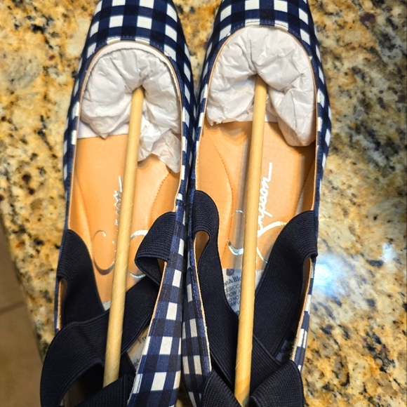 NWT JESSICA SIMPSON MANDALAYE Navy Combo Gingham pt mat satin SIZE:8 - Picture 2 of 5
